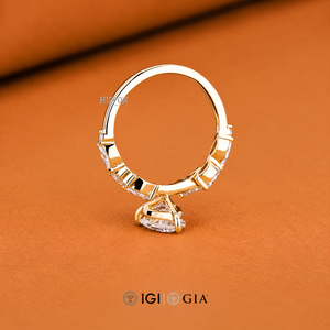 Anillo de Compromiso con Diamante Corte Pera, Anillo de Diamante Cultivado en Laboratorio Inspirado en la Naturaleza para Mujer, Anillo de Promesa para Ella, Aniversario Hecho a Mano - Product Image 5