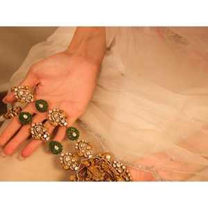 Premium Brass Temple Jewellery <b>Set</b> With <b>Pearl</b> Studded Ancient Kundan Design For Women Bridal Wedding Wear - Product Image 4