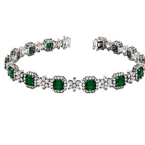 Bracelet tennis diamant en or blanc 18 carats avec halo de pierres vertes taille émeraude, bijou de luxe personnalisable haut de gamme - Product Image 1