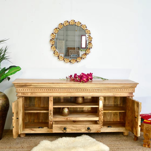 Meuble TV élégant Monroe, meuble TV moderne en bois massif sculpté, meuble TV traditionnel indien, meuble de style antique pour salon - Product Image 1