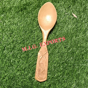 Compre una Cuchara de Madera con Mango Geométrico Tallado, Utensilio de Cocina Rústico para Cocinar, Servir y Decorar la Mesa, Año 2026 - Product Image 3