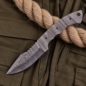 Hojas de cuchillo en bruto de acero de Damasco, de filo recto y punta caída, para caza, con espiga completa, forjadas a mano, OEM, DIY, al por mayor - Product Image 1