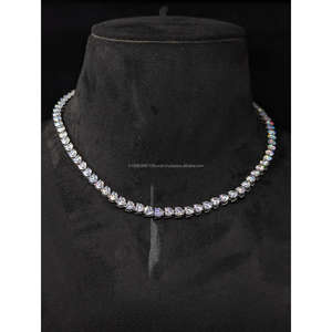 สร้อยคอเทนนิสเพชรทรงหัวใจแบบสั่งทำพิเศษ เพชร VVS ที่เพาะเลี้ยงในห้องปฏิบัติการ ตัวเรือนเงินแท้ 925 เครื่องประดับฮิปฮอป โดย Trisha Jewels - Product Image 1