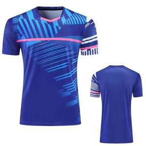 Maillots de football personnalisés de haute qualité pour hommes et femmes, à vente rapide, imprimés numériquement, respirants, pour l'entraînement - Product Image 5