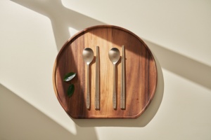 NOBBAN Set di Cucchiai e Bacchette Tradizionali Coreani con Motivo a Fiori di Prugna per Regali Turistici, Patrimonio Culturale Reale - Product Image 3