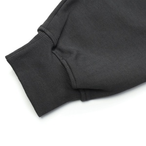 Ensemble de survêtement à capuche zippé à manches longues avec rivets, en coton extensible et doux - Product Image 6