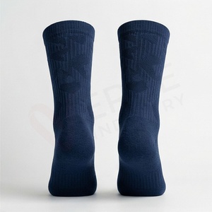 Chaussettes pour hommes, couleur unie, tricotées, respirantes, en coton, pour l'automne, usage quotidien, style classique - Product Image 2