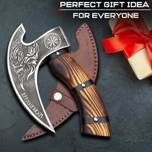 Cortador de Pizza Estilo Vikingo, Cuchillo Ulu Hecho a Mano con Hoja Grabada, Mango de Madera Resistente con Agarre de Cuero, Incluye Funda de Cuero - Product Image 3