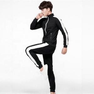 Survêtement de sport personnalisé pour hommes, coupe ajustée, mode 100% polyester, grande taille pour l'hiver - Product Image 1