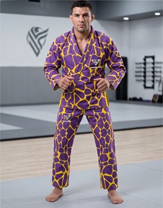 Conjunto de Kimonos de BJJ con Estampado de Jirafa Morado y Amarillo, Chaqueta de Jiu-Jitsu Brasileño MMA, Serigrafiado, 100% Algodón para Adultos Unisex - Product Image 1