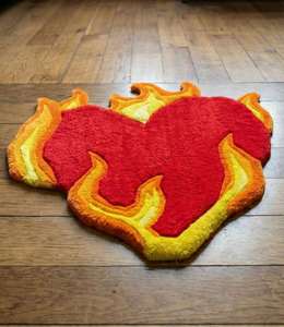 Tapis de luxe en laine tuftée à la main, motif Cœur Flamboyant, antidérapant, doux et décoratif, pour chambre, salon et décoration intérieure moderne - Product Image 1