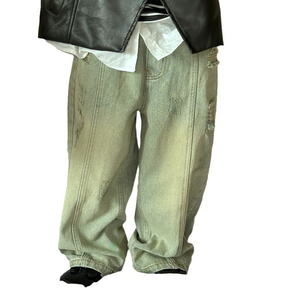 Shorts pour hommes en polyester, coupe ample, effet vieilli, taille élastique, taille mi-haute, logo avant, respirant, confortable, style denim décontracté - Product Image 1