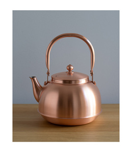 Bouilloire à thé en cuivre rustique avec texture martelée pour cuisines de ferme - Product Image 6