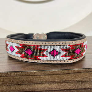 Collar de perro mascota de cuero genuino duradero suave y cómodo de alta calidad, diseño de lujo, Collar de mascota con cuentas de cuero mecanizado a mano - Product Image 5