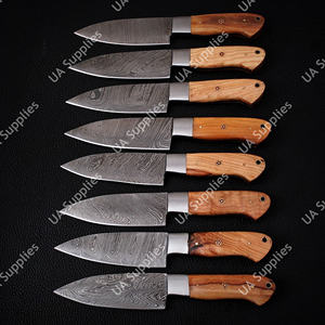 Couteau de Chef Professionnel en Acier Damas Forgé à la Main, Motif Torsadé, Manche en Bois d'Olivier, Lame Intégrale, pour BBQ et Cuisine, Support OEM/ODM - Product Image 3