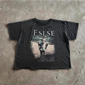 เสื้อยืดผู้ชายทรงบ็อกซี่ฟิต คุณภาพสูง ตัดเย็บแบบซันเฟด โอเวอร์ไซส์ ผ้าคอตตอนเทอร์รี่ 100% สกรีนลายกราฟิกแบบกำหนดเอง พิมพ์ลาย DTF - Product Image 1