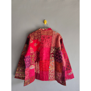 Chaqueta de dormir acolchada con patchwork para mujer, reversible, estilo Kantha, con botones al frente, top corto de primavera, regalo para ella. - Product Image 6