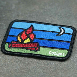 Parche Bordado en 3D Personalizado de Fábrica, Tela de Secado Rápido de Alta Calidad, Colores Personalizados, Diseño de Moda OEM/ODM, Parches Grandes - Product Image 4