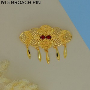 Broche chapado en oro de estilo francés tradicional MIJ, broche étnico de diseñador, broche para mujer, para bodas, broche de estilo árabe pesado. - Product Image 6