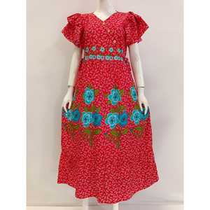 Nouveau modèle d'été robe florale au genou rayonne Daster avec manches empilées boutons avant bretelles latérales droite et gauche Style quotidien - Product Image 1