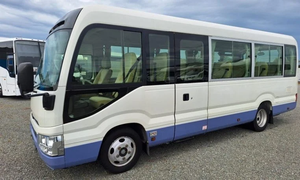 Toyota Coaster 2018 4.0L Turbo Diésel – Autobús de Pasajeros Potente para Transporte Confiable y Viajes de Larga Distancia - Product Image 5