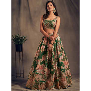 Organza imprimé floral vert Festival Lehenga Choli - Product Image 3