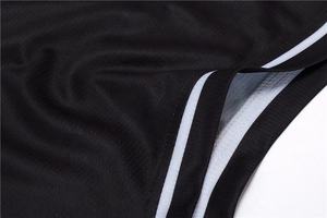 Fabricante de Uniformes de Baloncesto, Conjunto de Camiseta y Pantalones Cortos Sublimados Personalizados, Ropa Deportiva Transpirable, de Secado Rápido y Duradera, 100% Poliéster - Product Image 2