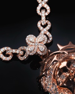Pendentif Visage de Jésus en Or Rose avec Diamant Moissanite, Couronne et Barbe Serties de Pierres, Charme Religieux pour Hommes, Bijoux Chrétiens - Product Image 3
