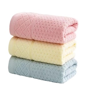 Serviette de toilette en coton épais super absorbante, douce au toucher, pour salle de bain, spa, hôtel, serviette de toilette en coton doux, OEM, vente en gros, personnalisable - Product Image 1