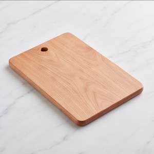 Planche à découper rectangulaire en bois avec trou de suspension, grain de bois naturel - Product Image 1