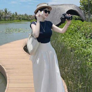 Conjunto de dos piezas de verano para mujer, ropa cómoda, natural, a la moda, lavable, con empaque personalizado del fabricante de Vietnam. - Product Image 3