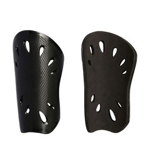 Espinilleras de Fútbol de Plástico Ligero de Alta Calidad, Transpirables y Perforadas, con Inserto de Espuma EVA para Entrenamiento de Fútbol - Product Image 1
