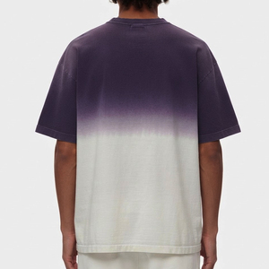 Nueva llegada: Camiseta de hombre de corte holgado personalizada con efecto desgastado, estilo urbano, en oferta online. - Product Image 2