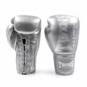 Guantes de Boxeo Gemelos de Primera Calidad Personalizados en Color Plateado, Cuero Vacuno Auténtico, con Cordones, para Entrenamiento y Sparring, MMA, Muay Thai - Product Image 1