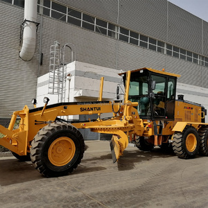 Niveleuse Shantui SG16 d'occasion à traction intégrale avec moteur Cummins, idéale pour la construction et l'entretien des routes - Product Image 2