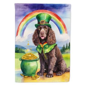 Drapeau multicolore de jardin de la Saint-Patrick, épagneul d'eau américain, pour patio, illustration décorative, bannière de jardin pour parterres de fleurs. - Product Image 1