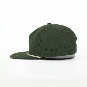 Casquette de golf imperméable en gros, 5 panneaux, logo imprimé numérique personnalisé, perforations découpées au laser, avec cordon, fermeture snapback réglable - Product Image 4