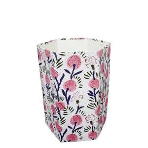 ถังขยะไม้หกเหลี่ยมแบบเปิดด้านบน ทำมือ เป็นมิตรกับสิ่งแวดล้อม ฝาปิดแบบม้วน ลายเรขาคณิต ใช้ได้ทั้งภายในและภายนอกอาคาร มีสินค้าพร้อมส่ง - Product Image 1