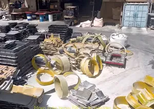 Broyeurs de déchets FRP à double arbre semi-automatiques électriques de haute qualité et très demandés - Product Image 3