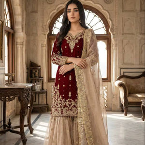 ชุดชาราร่าผ้าไหม GMY ปักลายหรูหรา 3 มม. พร้อมงานประดับมุกและหมุดโลหะ – คอลเลคชั่นงานแต่งงาน - Product Image 1