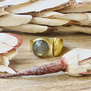 Premium Look Gold Plated Brass Labradorite <b>Ring</b> Modern Style Open Band <b>Statement</b> <b>Ring</b> Wholesale Handmade Fashion <b>Ring</b> For Women - Product Image 1