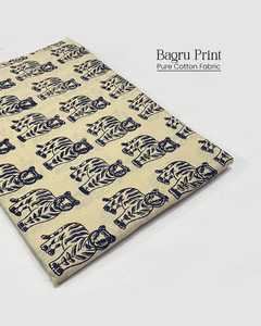 Tela con Estampado Floral por Metro, Tela de Algodón Voile Estampada a Mano en India, Tela para Coser Ropa, Tela para Acolchar y Manualidades - Product Image 3