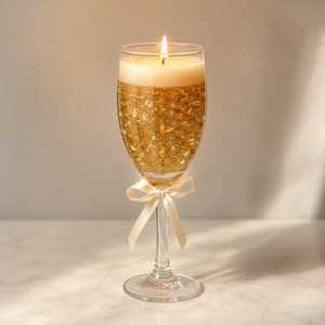 Vela de Copa de Champán con Escamas Doradas, Elegante Vaso de Vino Hecho a Mano, Vela Decorativa Inspirada, Velas de Regalo Premium - Product Image 3
