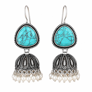 Pendientes Colgantes de Turquesa Hechos a Mano, Disponibles con MOQ |   Pendientes Jhumka de Plata Oxidada Tribal para Mujer - Product Image 1