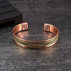 Brazaletes de cobre Nueva llegada 2024 Pulsera de cobre hecha a mano Brazalete de cobre sólido puro al mejor precio - Product Image 2