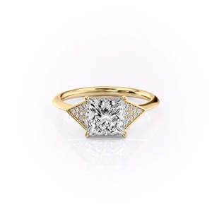 Anillo de Plata S925 con Moissanita Facetada en Forma de Flecha, Diseño Lateral Especial, Regalo de San Valentín para Mujer - Product Image 1