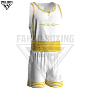 Conjunto de entrenamiento de boxeo transpirable que absorbe la humedad, camiseta sin mangas ligera para hombre y pantalones cortos de boxeo flexibles con aberturas laterales - Product Image 4