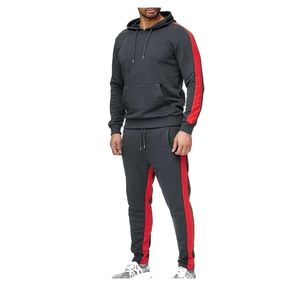 Ensemble survêtement décontracté en molleton français pour homme, avec sweat à capuche et pantalon de jogging à rayures noires et rouges, idéal pour l'automne et la mode streetwear. - Product Image 3