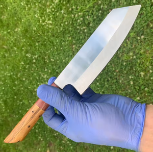 Cuchillo Deba Premium Hecho a Mano de Acero al Carbono con Espiga Completa y Mango de Madera - Proveedor de Cuchillos de Cocina Personalizados - Product Image 3