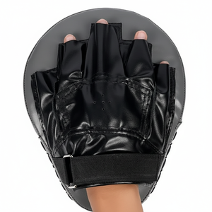 Guantes de boxeo para niñas con almohadillas de enfoque de cuero PU ligero - Product Image 1